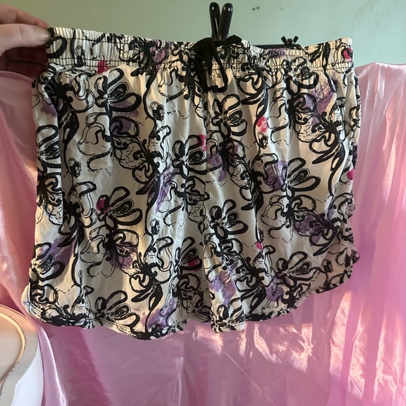 Abstract Print Hair Scrunchie - Picture 4 of 4